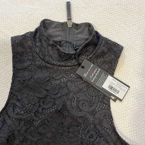 NWT Greyson XS Lennox Lace Mock Neck Top - Picture 3 of 3